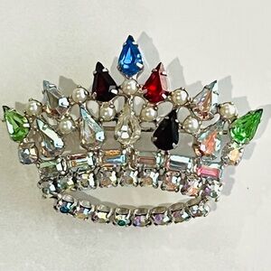 B. David Vintage Silver Tone Rhinestone & Faux Pearl Family Crown BROOCH